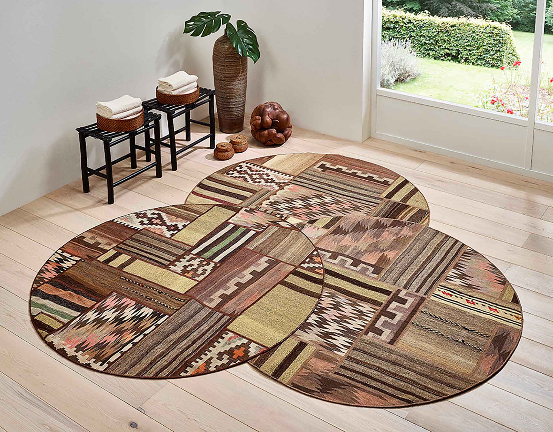 Dywany na ścianę czy na podłogę?